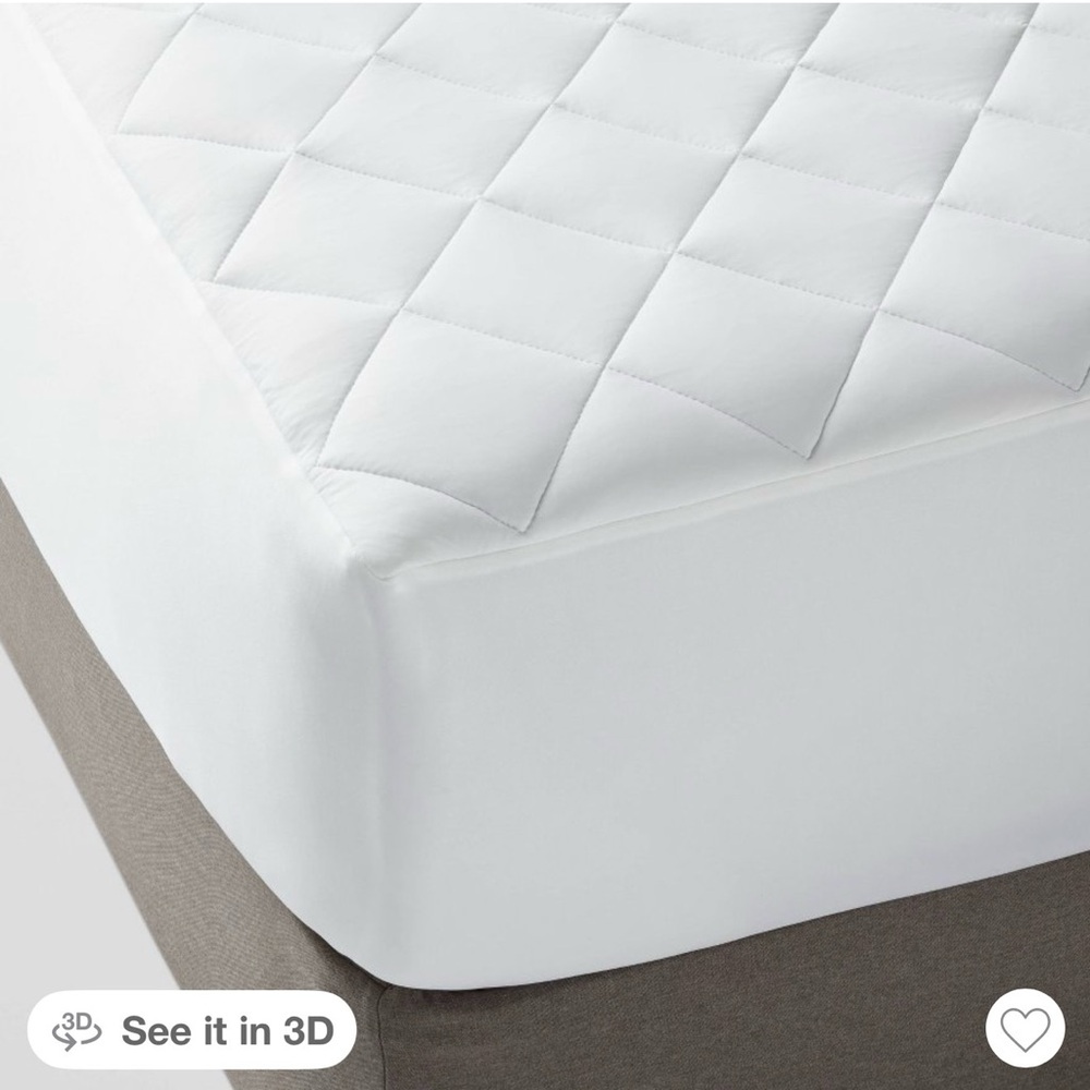 Threshold White Quilted Cooling Mattress Pad Protector